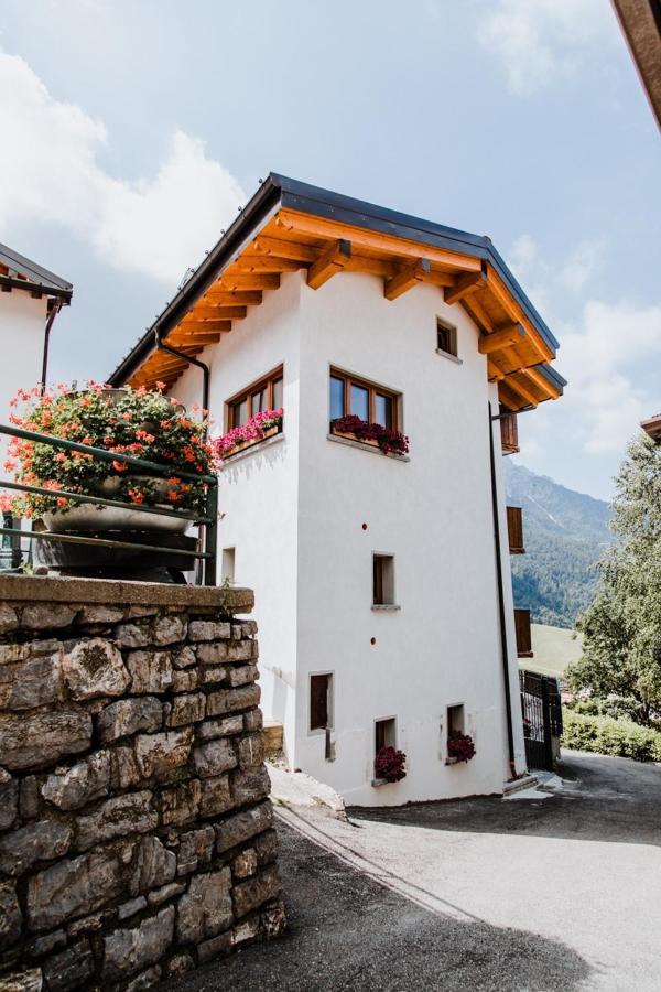 Atelier Della Montagna Bed and Breakfast Zambla Alta Eksteriør billede