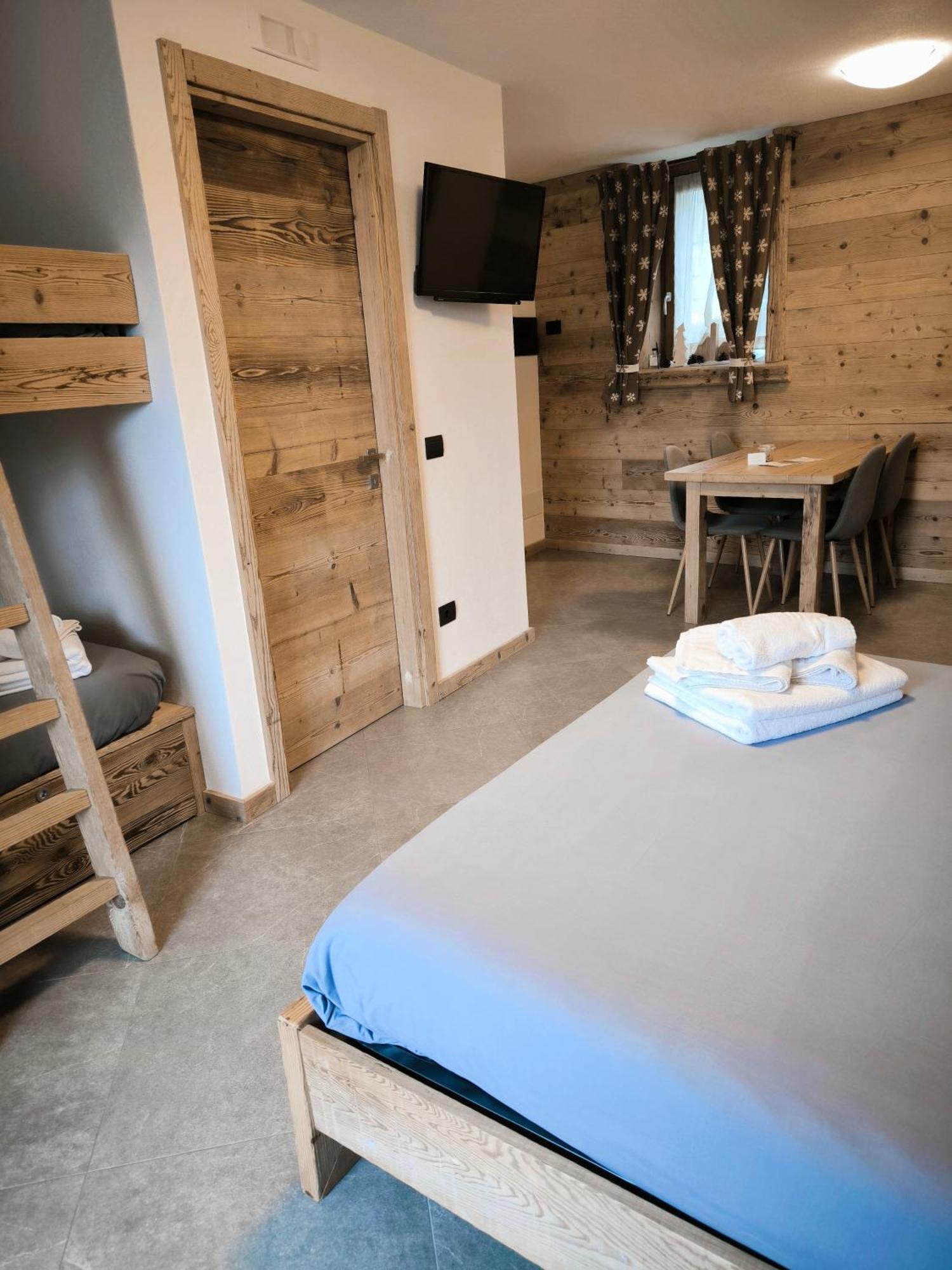 Atelier Della Montagna Bed and Breakfast Zambla Alta Eksteriør billede